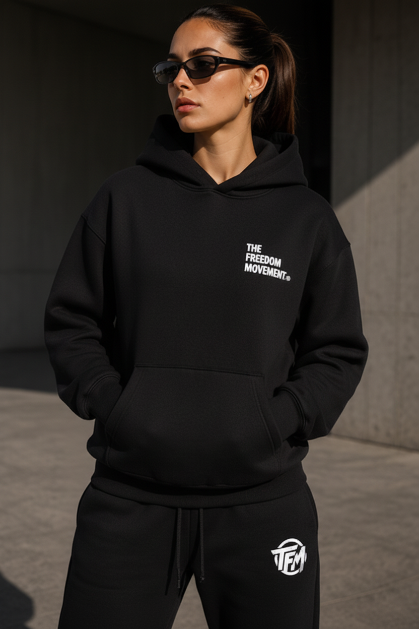 THE FREEDOM ESSENTIAL HOOD - HERS